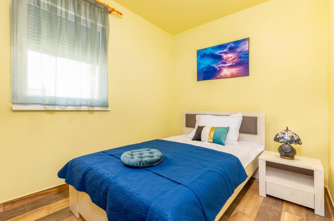 Apartmani Monte PUY Eksteriør bilde